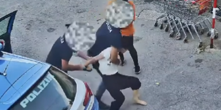 Frattamaggiore Commerciante cinese