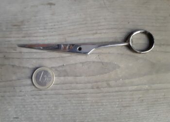 Caivano, rom gli incendiano la casa: uomo costretto a vivere in strada