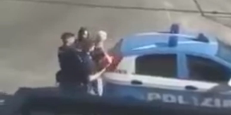 Pavia Strangola Donna