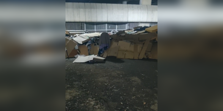 Clochard Centro Direzionale