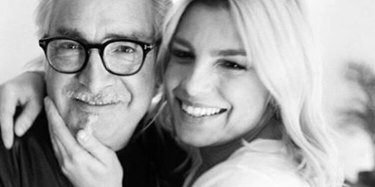 Lutto per Emma Marrone: morto il papà Rosario