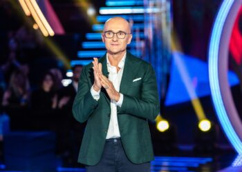 Gfvip, caso Bellavia: presentata denuncia contro i concorrenti e Mediaset per violenza privata