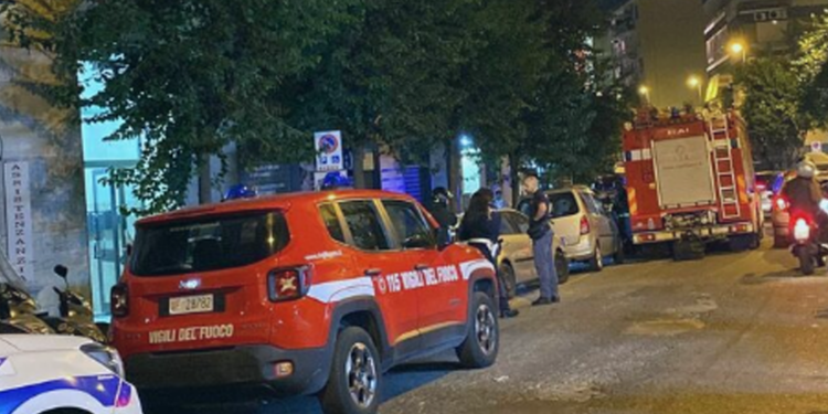 Napoli Palazzo Pericolante