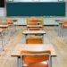 Aveva una relazione con una sua alunna: professore non potrà mai più insegnare in una scuola