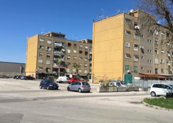 Agguato a Brusciano: 40enne ferito con tre colpi di arma da fuoco