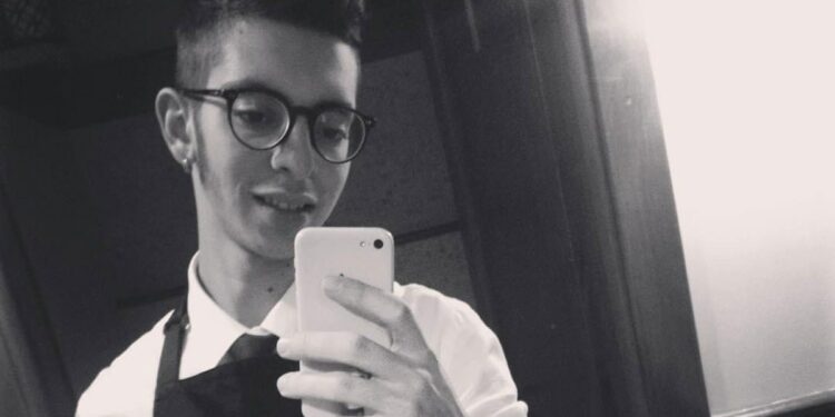 Uccise 18enne perché pensava lo spiasse: 60enne condannato all’ergastolo