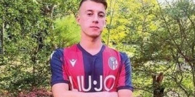 In coma per scambio di persona, arrestata 17enne e sua madre:”bel pugno”