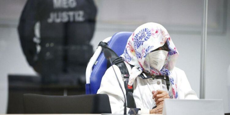 A 97 anni condannata segretaria nazista: è stata complice di 11mila omicidi