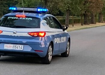 Abusi sulle figlie dell’amante: la madre delle ragazze voleva convincerle a non denunciare