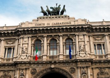 Perseguitato nel suo paese per aver fatto video pornografici: è accolto come profugo meritevole di protezione