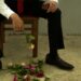 Sposa tradisce il marito con il testimone: lo sposo li scopre in atteggiamenti intimi