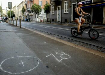 Investì ed uccise bimbo di 11anni poi scappò via: 20enne punta a patteggiamento