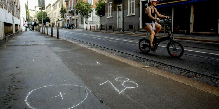 Investì ed uccise bimbo di 11anni poi scappò via: 20enne punta a patteggiamento