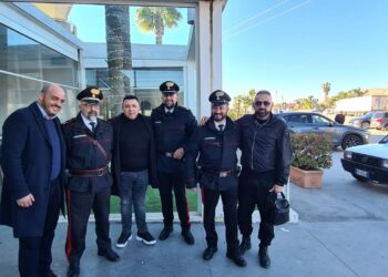 Uomo abbandonato a Maddaloni: Pino Grazioli, Cosimo di Livello Alto e i Carabinieri a Mattino Cinque