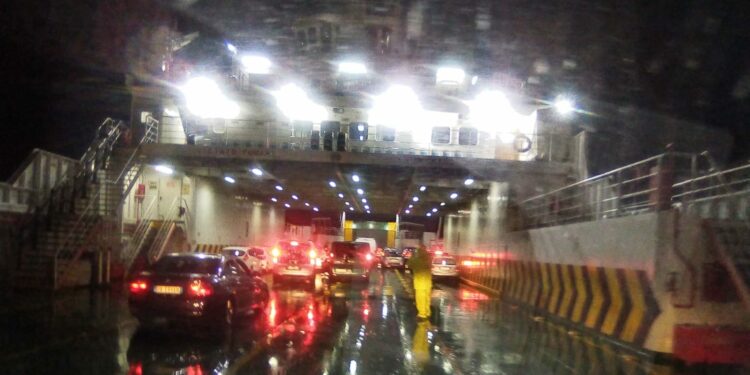 Trasportava kg di cocaina: si stava imbarcando per la sicilia