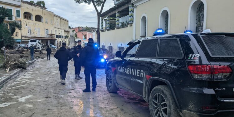 Casamicciola Carabinieri Anti Sciacallaggio