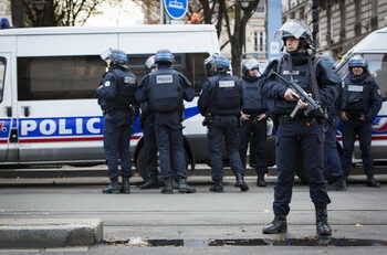 attentato al centro di Parigi