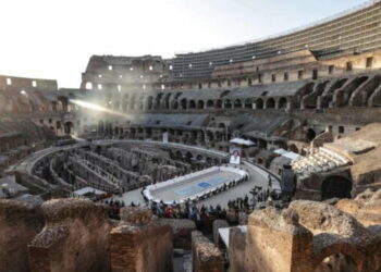 estorcevano-denaro-roma