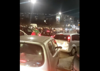 fuorigrotta traffico parcheggiatori abusivi