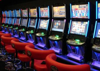 Centri scommesse illegali e senza licenza: sequestri e sanzioni per 6,6 mln
