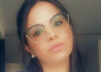 Uccise la madre: 15enne condannato a 16 anni di reclusione