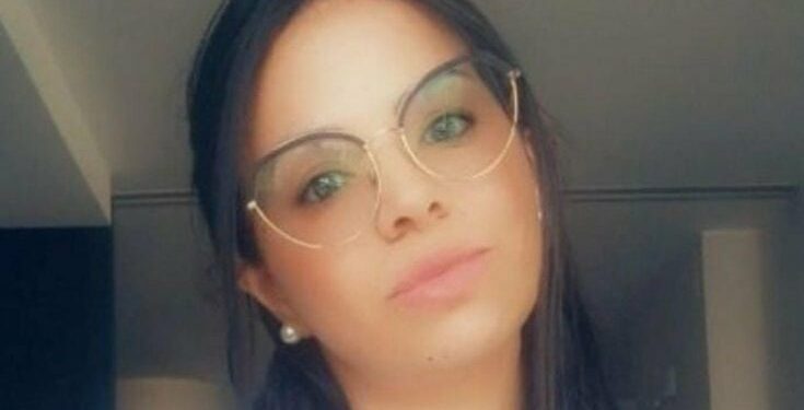 Uccise la madre: 15enne condannato a 16 anni di reclusione