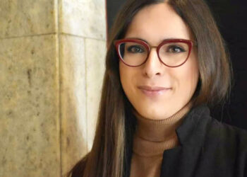 insegnante trans licenziata