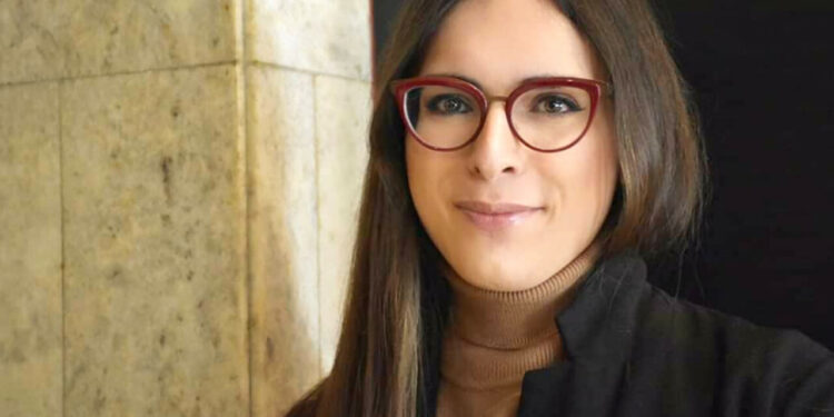 insegnante trans licenziata