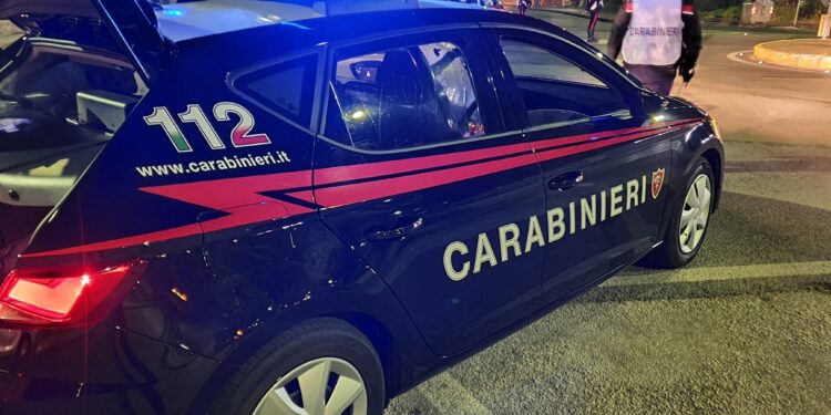 18enne sferra un pugno ad un anziano: gravissime le condizioni