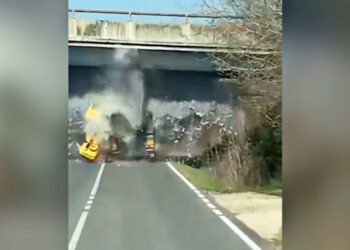 camion urta cavalcavia perugia