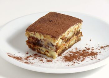 Giovane muore in agonia dopo aver mangiato il Tiramisù vegano: ritirato dal mercato