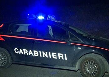 Carabiniere spara ad un uomo e ferisce una donna: terrore a Suio Terme