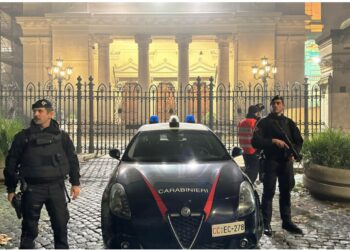 Litigano per un parcheggio al Centro Commerciale Campania