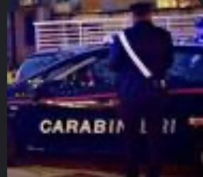 Si lancia dal balcone. Morto a soli 12 anni