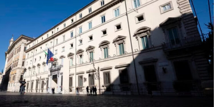 Aiuti ai redditi bassi, arriva la manovra