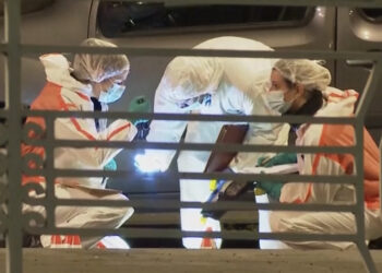 Bruxelles, sospetto attentatore ucciso in una sparatoria con polizia.