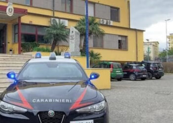 Vuole fare denuncia ma i Carabinieri lo arrestano