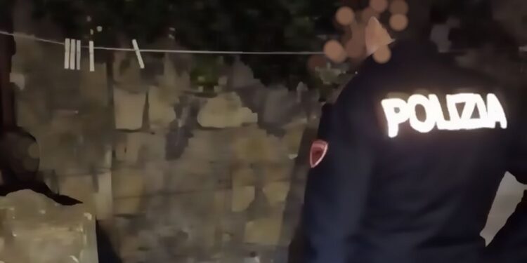 Pino Grazioli aggredito questa notte a Ponticelli