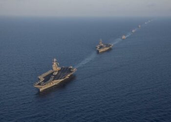 Incidente nel Mediterraneo, aereo militare si schianta: 5 morti