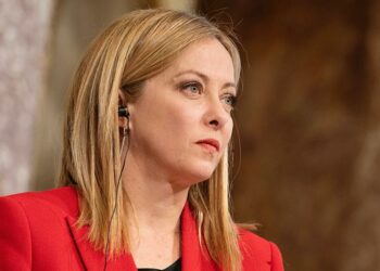 Scherzo telefonico Meloni, si dimette consigliere diplomatico