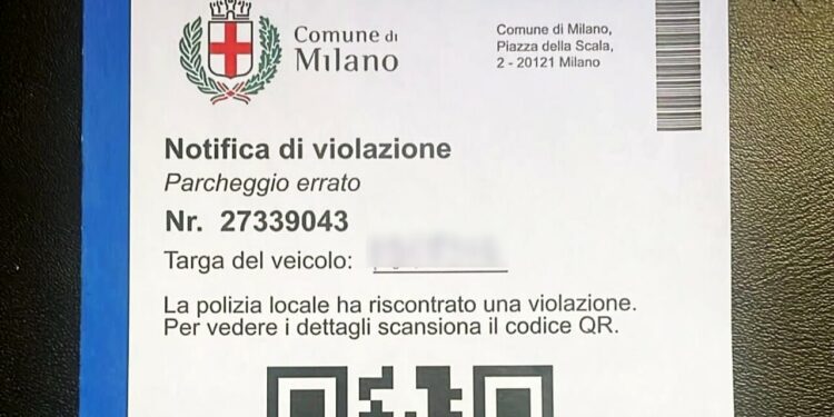 Milano, false multe con Qr code