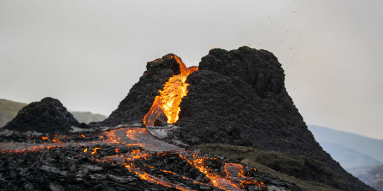 Paura per l’imminente eruzione del  vulcano Fagradalsfjall  in Islanda
