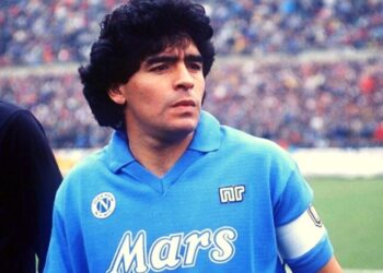 Domani 25 novembre, torciata in memoria di Maradona a 3 anni dalla scomparsa