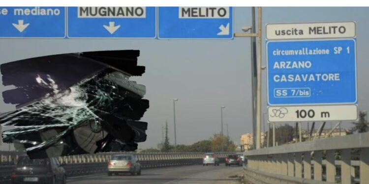 Paura ad Arzano: sassi lanciati dai cavalcavia: la denuncia di Borrelli