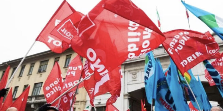 Sciopero generale, Cgil e Uil: “Il 17 esentato il trasporto aereo”