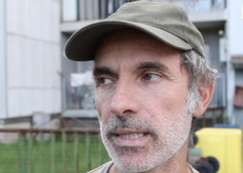 Il possessore della casa occupata a Quarto in possesso di presunte ricevute edilizie in nero