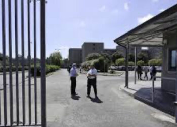 S. MARIA CAPUA VETERE, SVENTATA IN CARCERE IL TENTATIVO DI UNA CLAMOROSA EVASIONE DI UN DETENUTO. SAPPE: “APPREZZAMENTO A POLIZIA PENITENZIARIA, VIGILE ED ATTENTA”