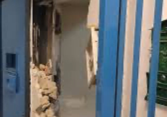 AIROLA: DETENUTO TENTA IL SUICIDIO NEL CARCERE MINORILE, SALVATO DA POLIZIOTTI