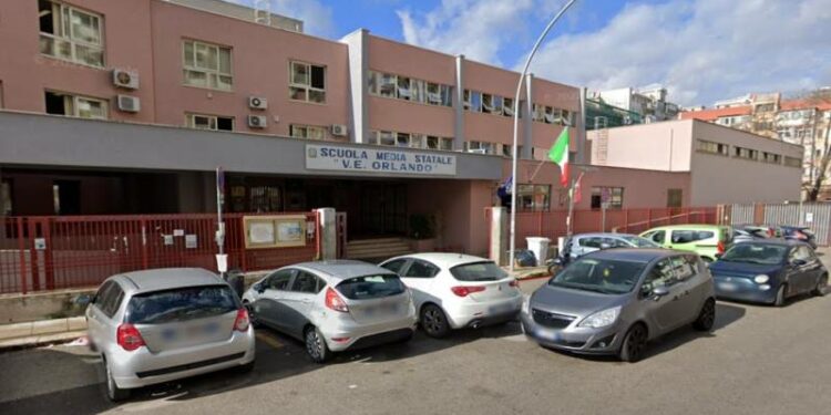 Bullismo, 13enne si toglie la vita a Palermo.