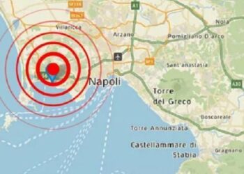 Nuovo sciame sismico ai Campi Flegrei, sono 15 le scosse da ieri